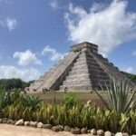 Kukulkánova pyramida v Chichen Itzá, Yucatán, Mexiko